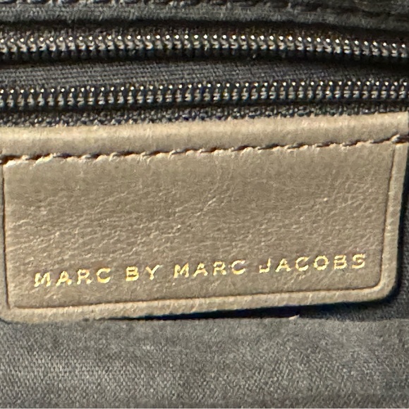 Marc by Marc Jacobs crossbody purse - Picture 7 of 9